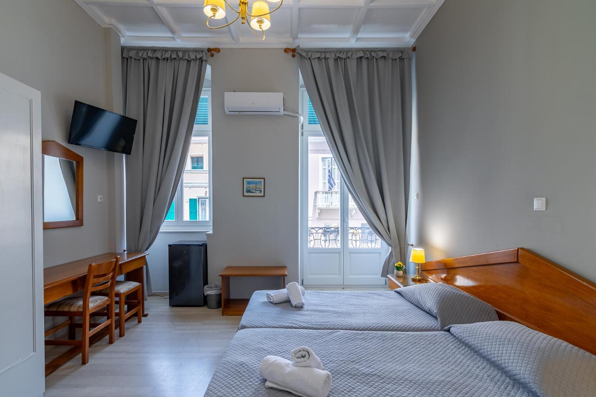 Hotel Halaris Ermoupoli Dış mekan fotoğraf