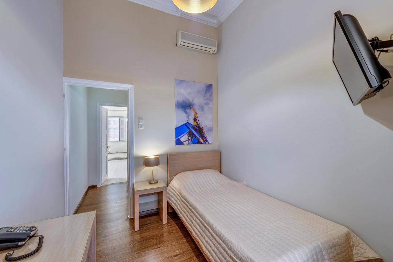 Hotel Halaris Ermoupoli Dış mekan fotoğraf