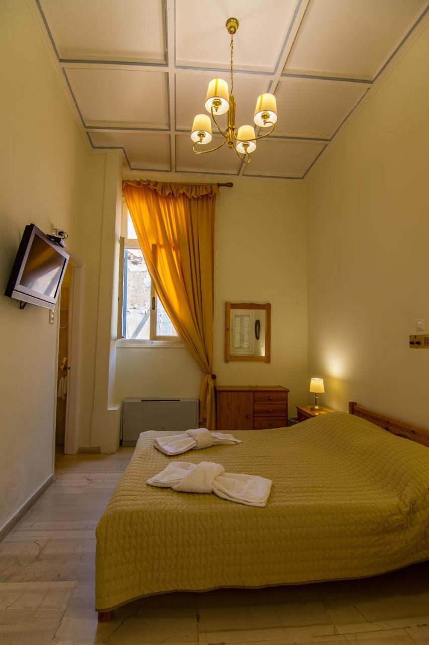 Hotel Halaris Ermoupoli Dış mekan fotoğraf